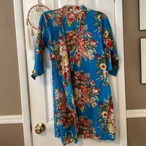 Blue floral thin robe